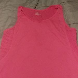 Athletic shirt